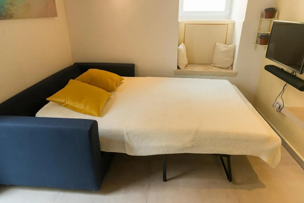 Authentic Gf Apartment With Terrace At The 3 Cities Marina Cospicua 0*,