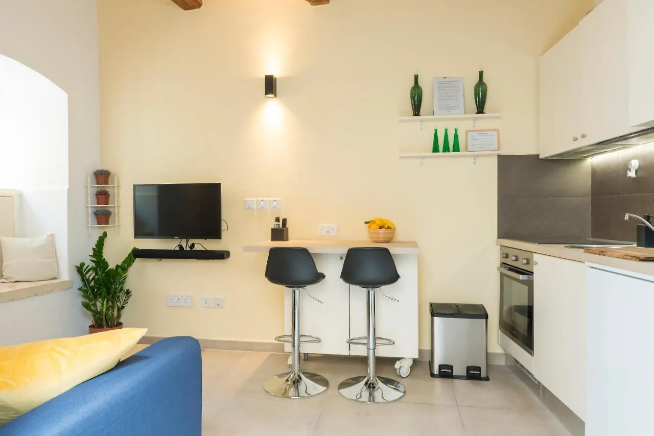 Authentic Gf Apartment With Terrace At The 3 Cities Marina Cospicua 0*,  Malta