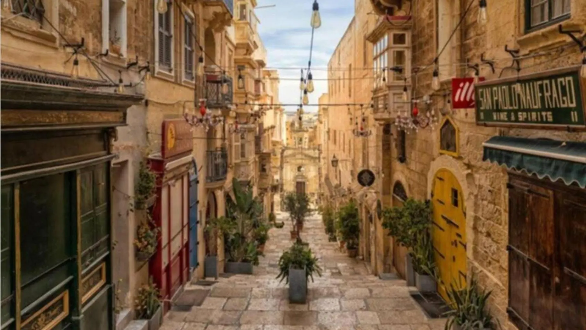 Authentic Gf Apartment With Terrace At The 3 Cities Marina Cospicua Malta